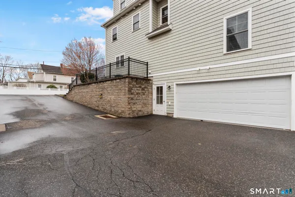 $3,100 | 15 West Main Street, Unit I101, Norwalk, CT 06851