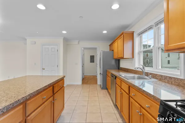 $3,100 | 15 West Main Street, Unit I101, Norwalk, CT 06851