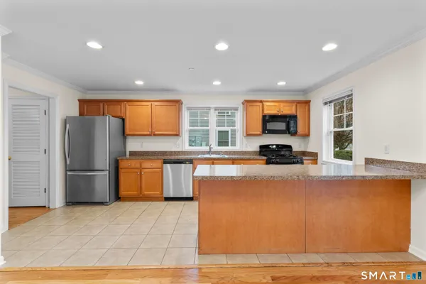 $3,100 | 15 West Main Street, Unit I101, Norwalk, CT 06851