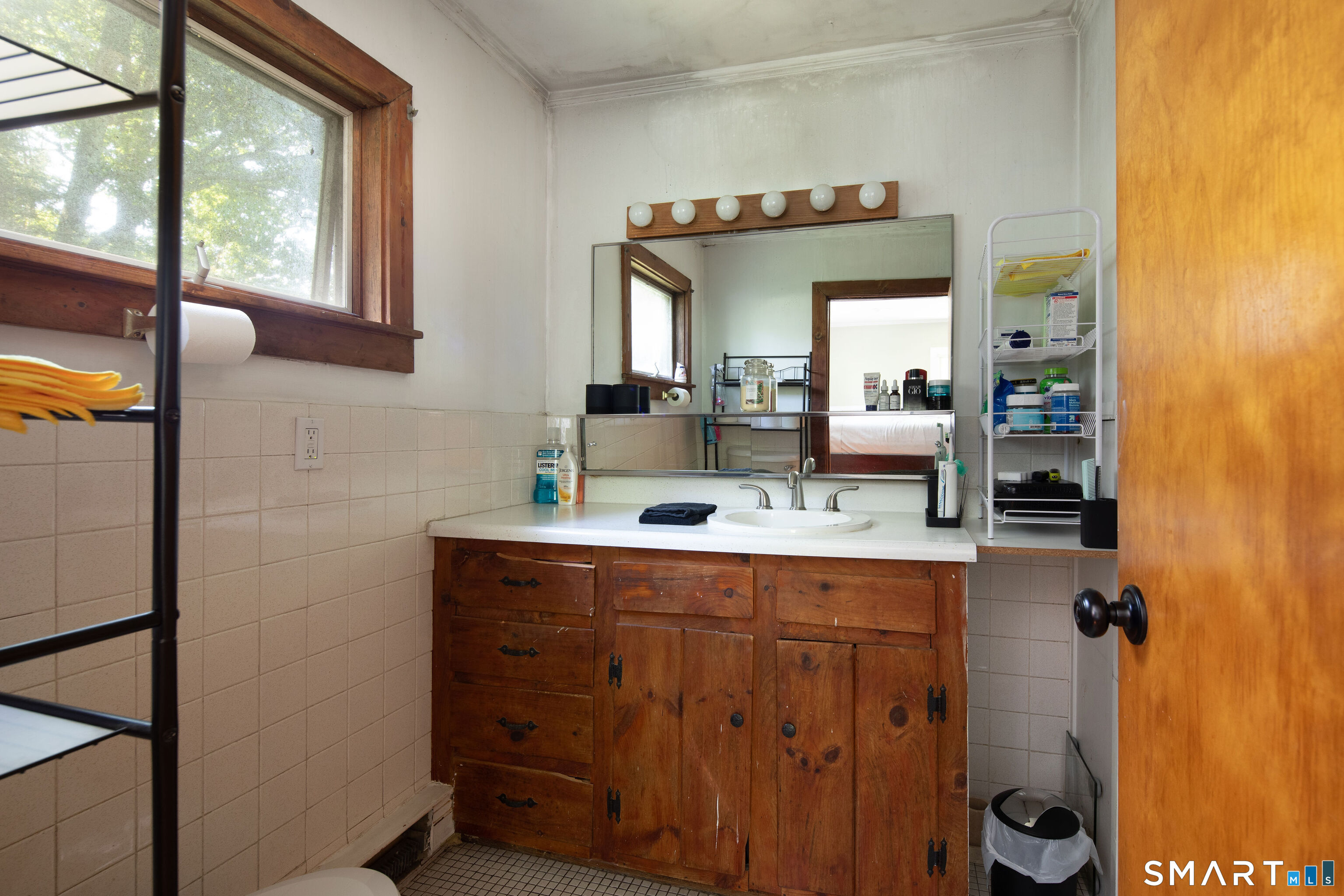 155 Winchester Road Norfolk, CT 06058 - Photo 25 of 27 Mater bedroom bathroom