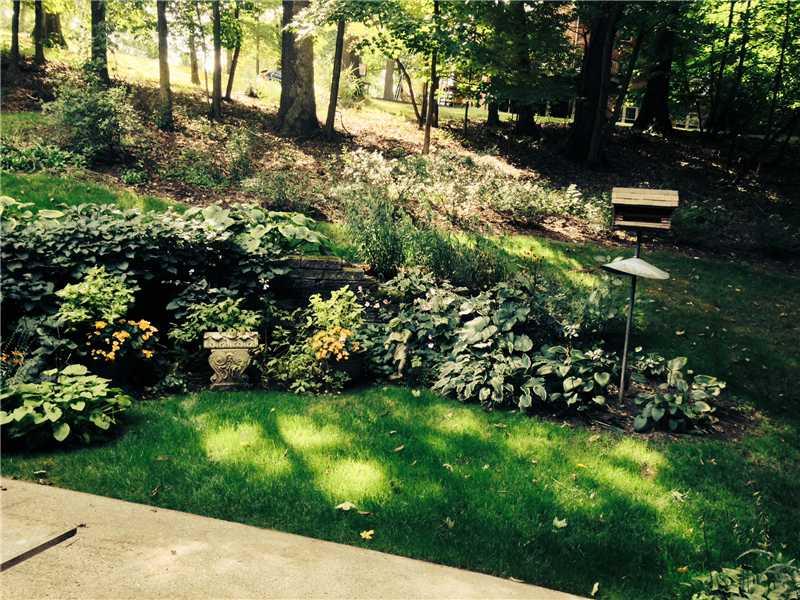 144 Witherow Road Bell Acres, PA 15143 - Photo 20 of 21 Yard/Garden.