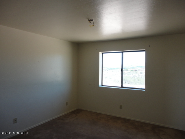 237 Paseo Mascota Rio Rico, AZ 85648 - Photo 5 of 9