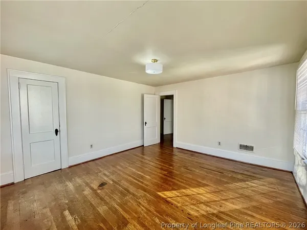 $949 | 117 Woodside Avenue, Unit 117, Fayetteville, NC 28301