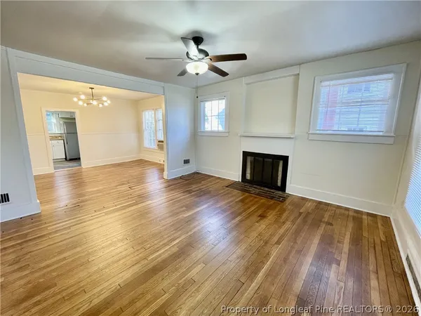 $949 | 117 Woodside Avenue, Unit 117, Fayetteville, NC 28301