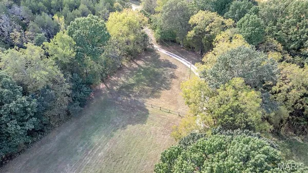 $692,000 | 130 Rolling Hills Drive, Washington, MO 63090