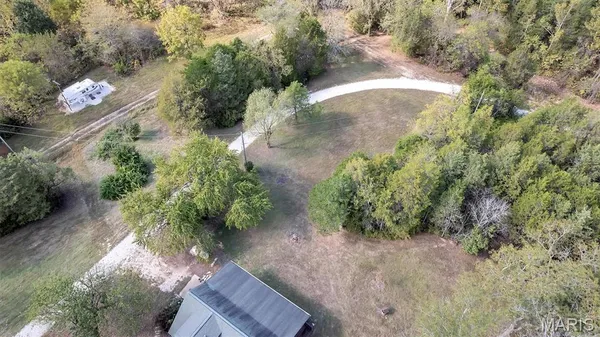 $692,000 | 130 Rolling Hills Drive, Washington, MO 63090