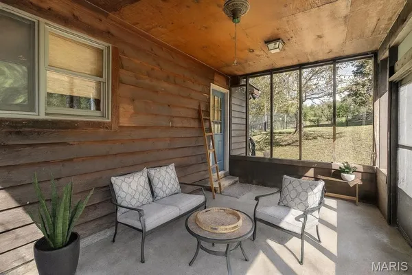 $692,000 | 130 Rolling Hills Drive, Washington, MO 63090