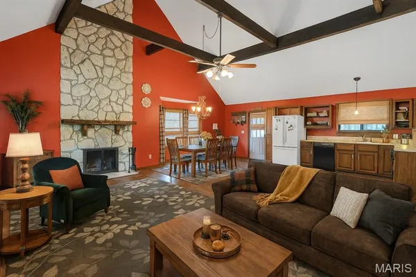 $692,000 | 130 Rolling Hills Drive, Washington, MO 63090