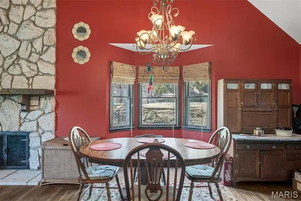 $692,000 | 130 Rolling Hills Drive, Washington, MO 63090