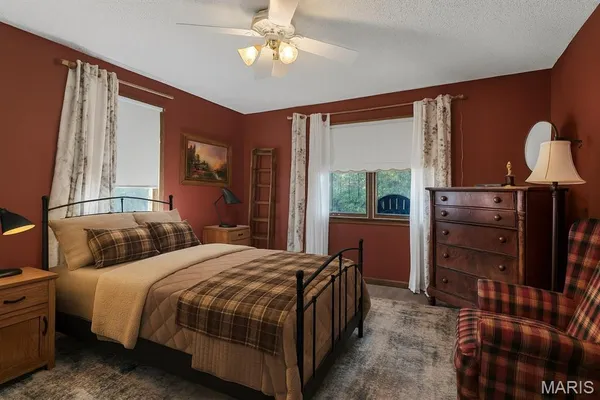 $692,000 | 130 Rolling Hills Drive, Washington, MO 63090