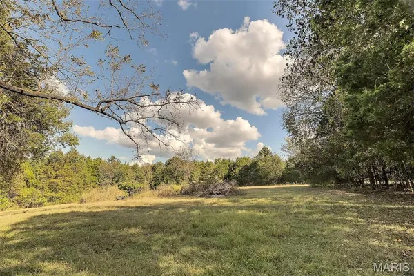 $692,000 | 130 Rolling Hills Drive, Washington, MO 63090