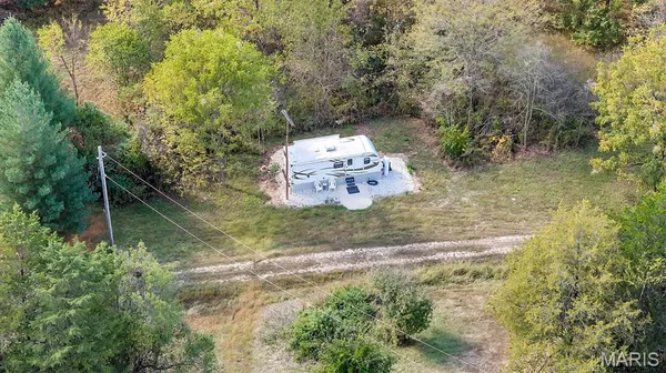 $692,000 | 130 Rolling Hills Drive, Washington, MO 63090