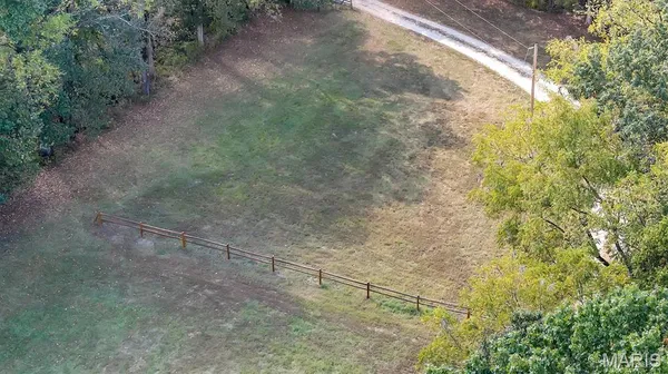 $692,000 | 130 Rolling Hills Drive, Washington, MO 63090