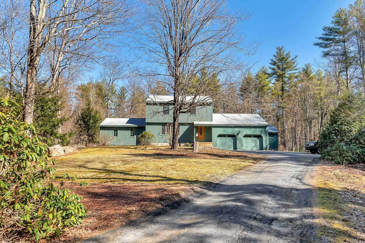 63 Averill Road Brookline, NH 03033 - Photo 3 of 30