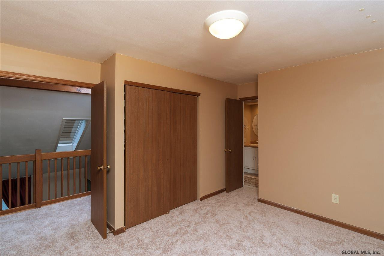 26 Quincy Road Bethlehem, NY 12077 - Photo 14 of 24 Photo 14