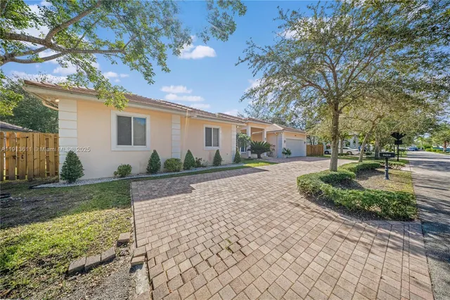 $1,850,000 | 9424 Southwest 123rd Terrace, Miami, FL 33176