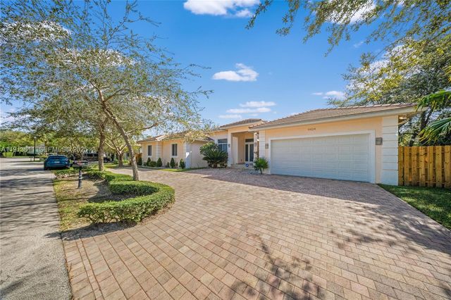 $1,800,000 | 9424 Southwest 123rd Terrace, Miami, FL 33176