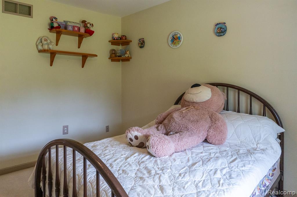 510 Demode Road Holly, MI 48442 - Photo 22 of 36