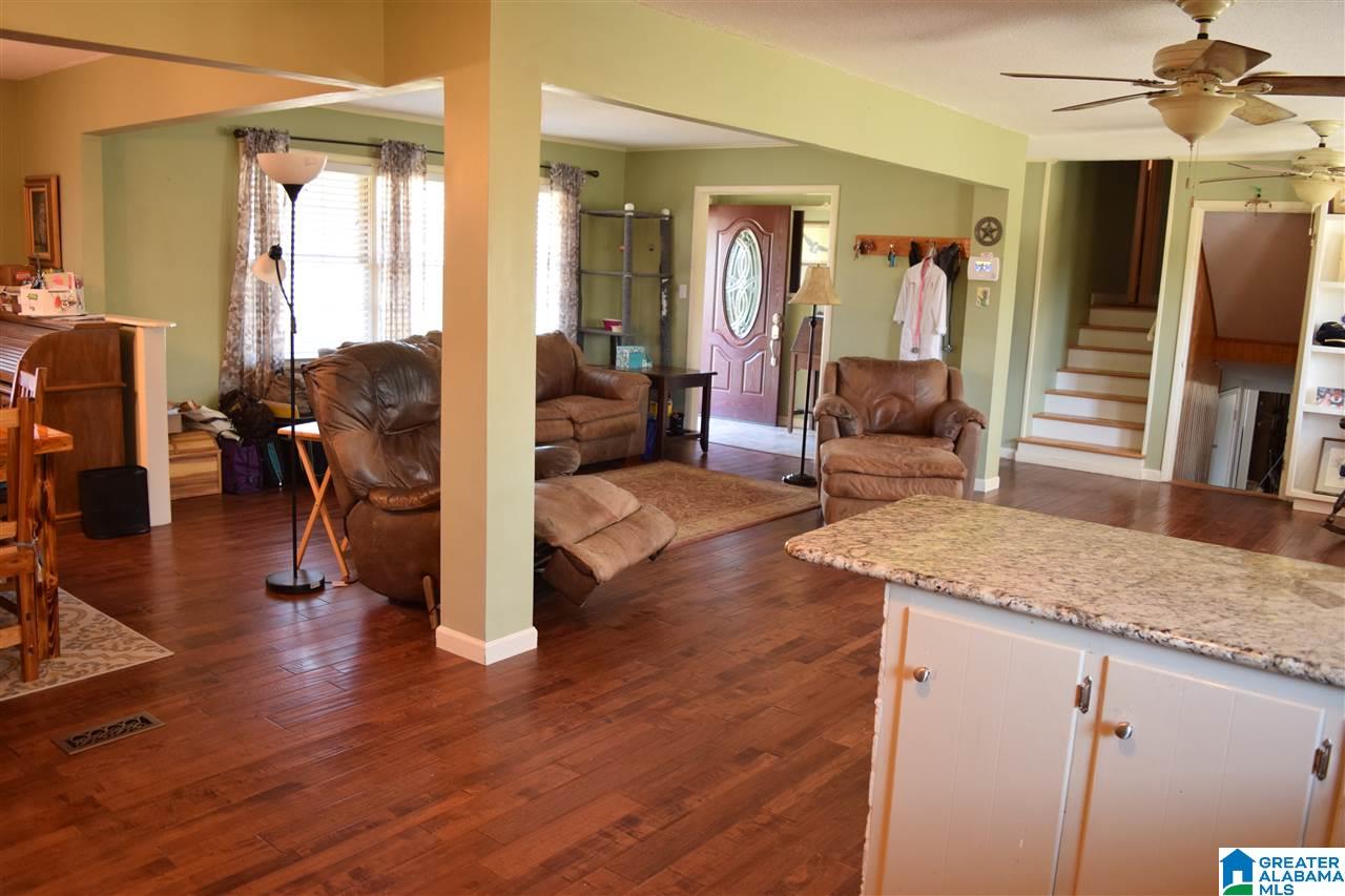 2117 Brewster Road Birmingham, AL 35235 - Photo 5 of 25