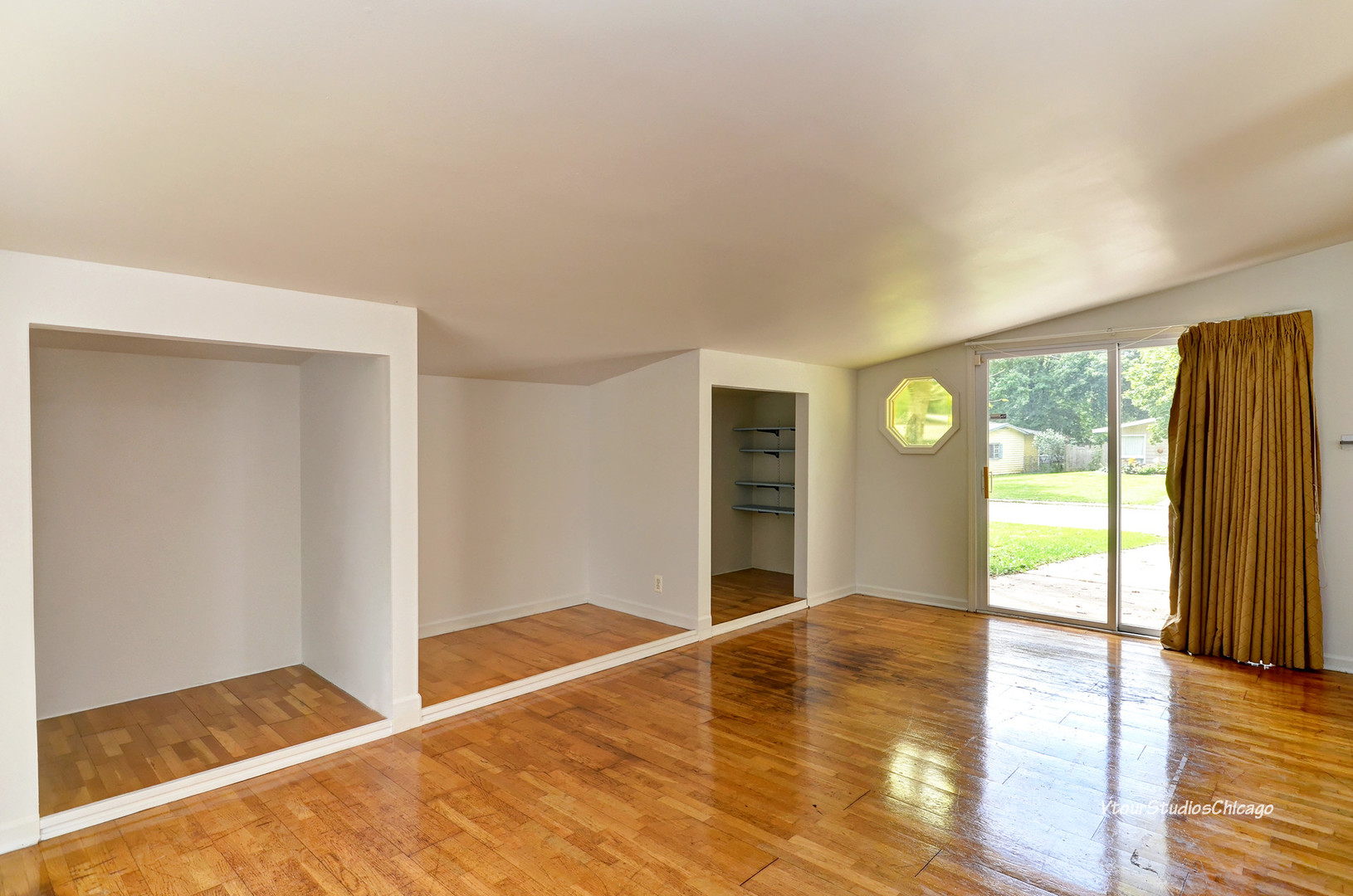 36 Hampton Road Montgomery, IL 60538 - Photo 13 of 25 Gallery Image 13