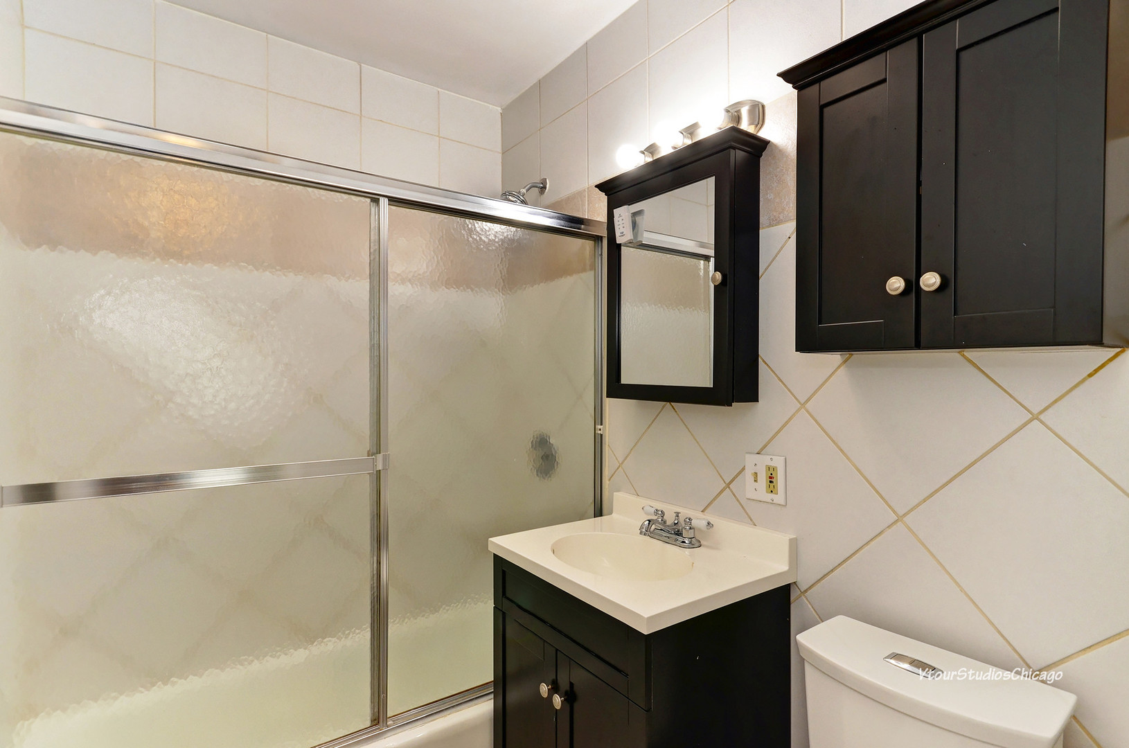 36 Hampton Road Montgomery, IL 60538 - Photo 17 of 25 Gallery Image 17