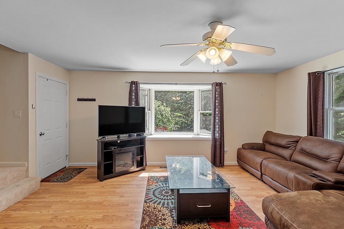 948 Center Road, Unit B Lyndeborough, NH 03082 - Photo 22 of 27