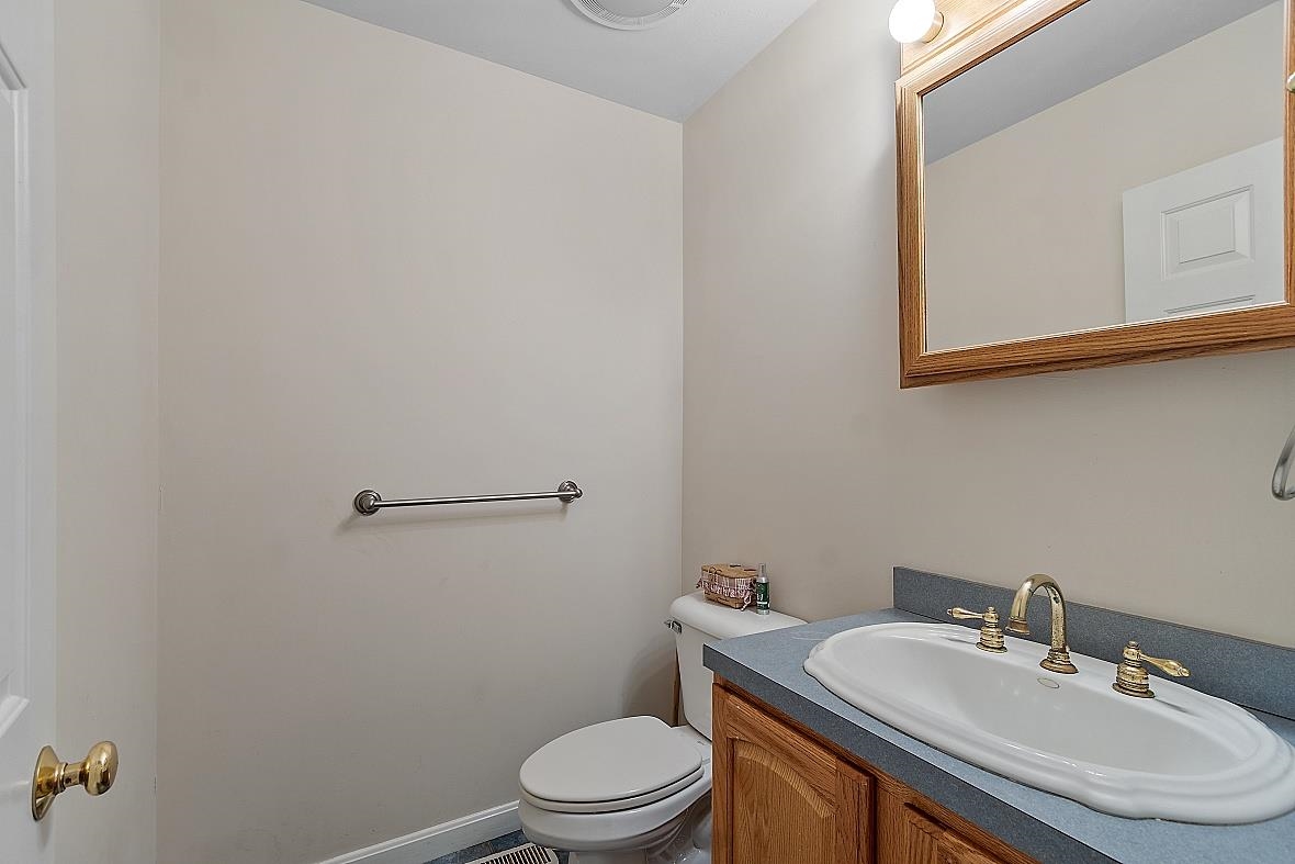 948 Center Road, Unit B Lyndeborough, NH 03082 - Photo 27 of 27