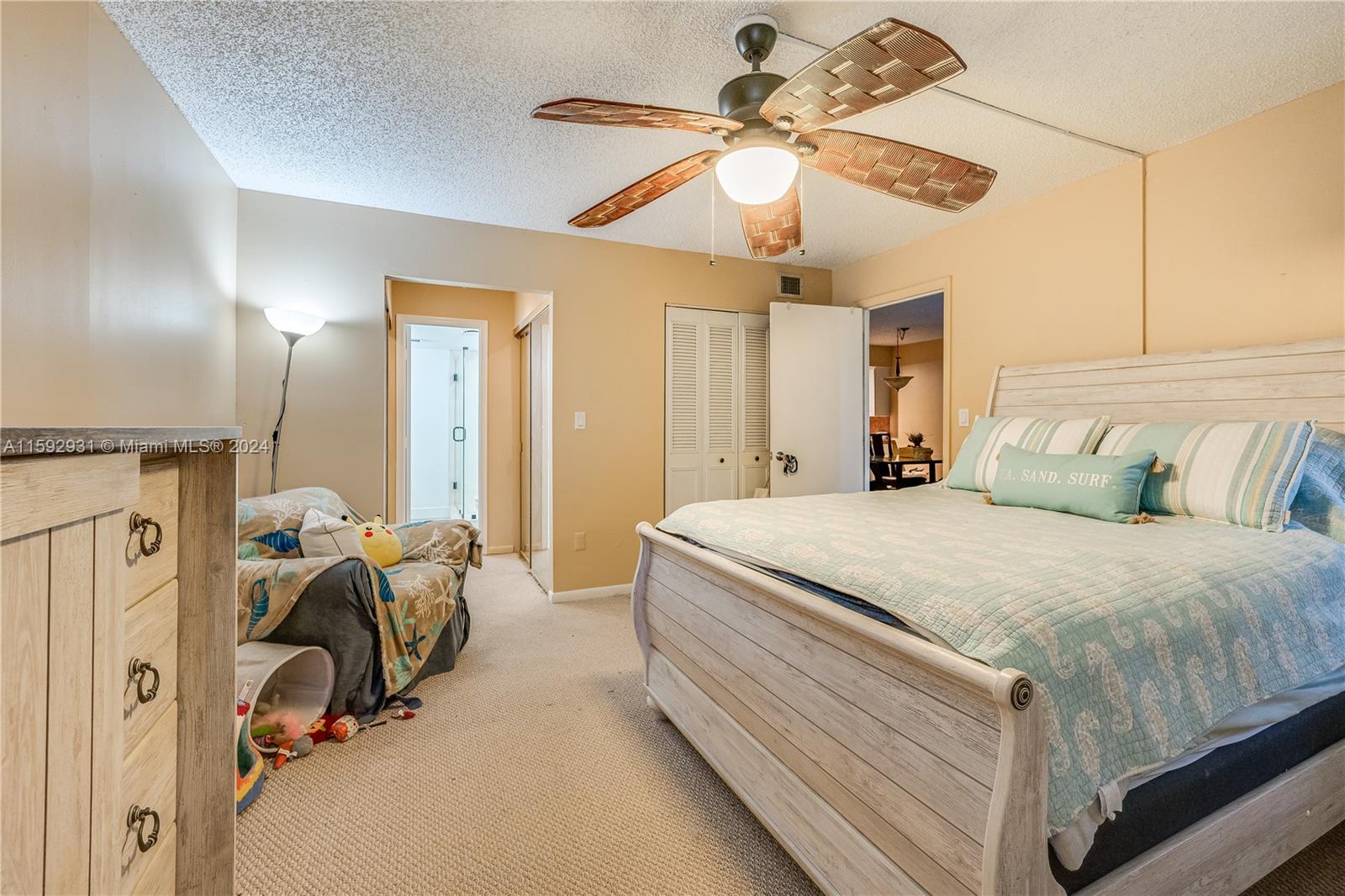 6800 Cypress Road, Unit 412 Plantation, FL 33317 - Photo 8 of 25 Gallery Image 8