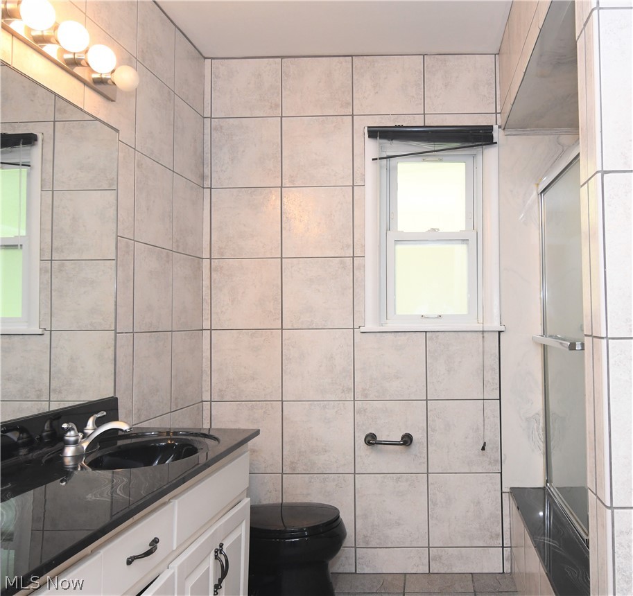 2995 Stanley Road Akron, OH 44333 - Photo 17 of 26 Gallery Image 17