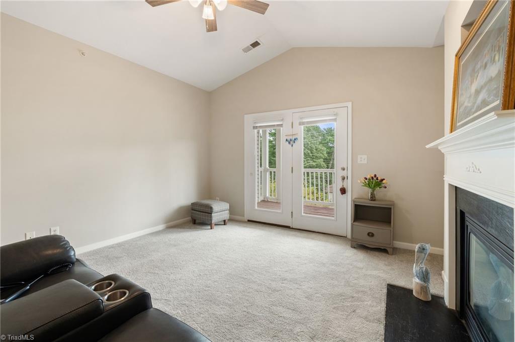 319 College Road, Unit 301 Greensboro, NC 27410 - Photo 18 of 45