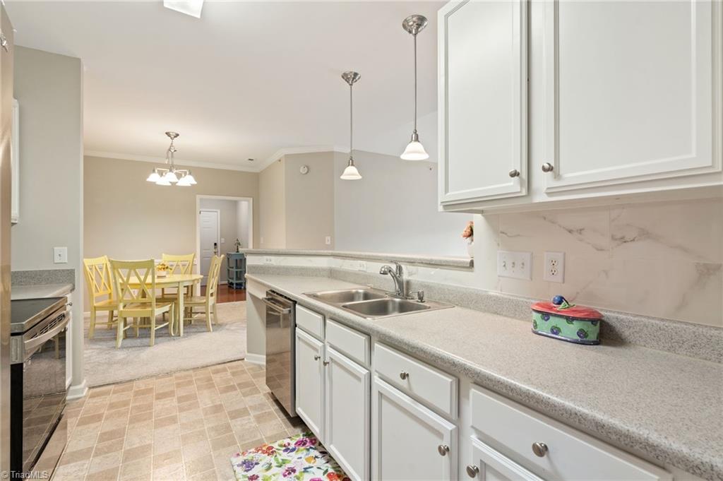 319 College Road, Unit 301 Greensboro, NC 27410 - Photo 22 of 45