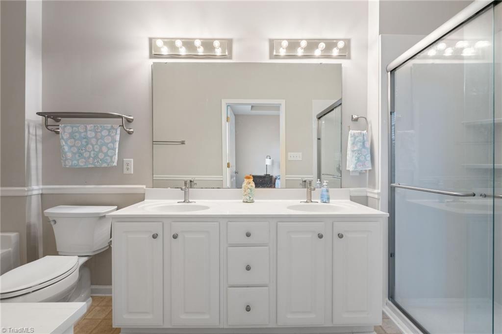 319 College Road, Unit 301 Greensboro, NC 27410 - Photo 32 of 45