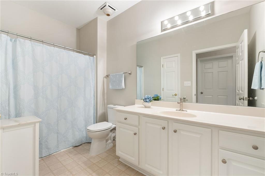 319 College Road, Unit 301 Greensboro, NC 27410 - Photo 40 of 45