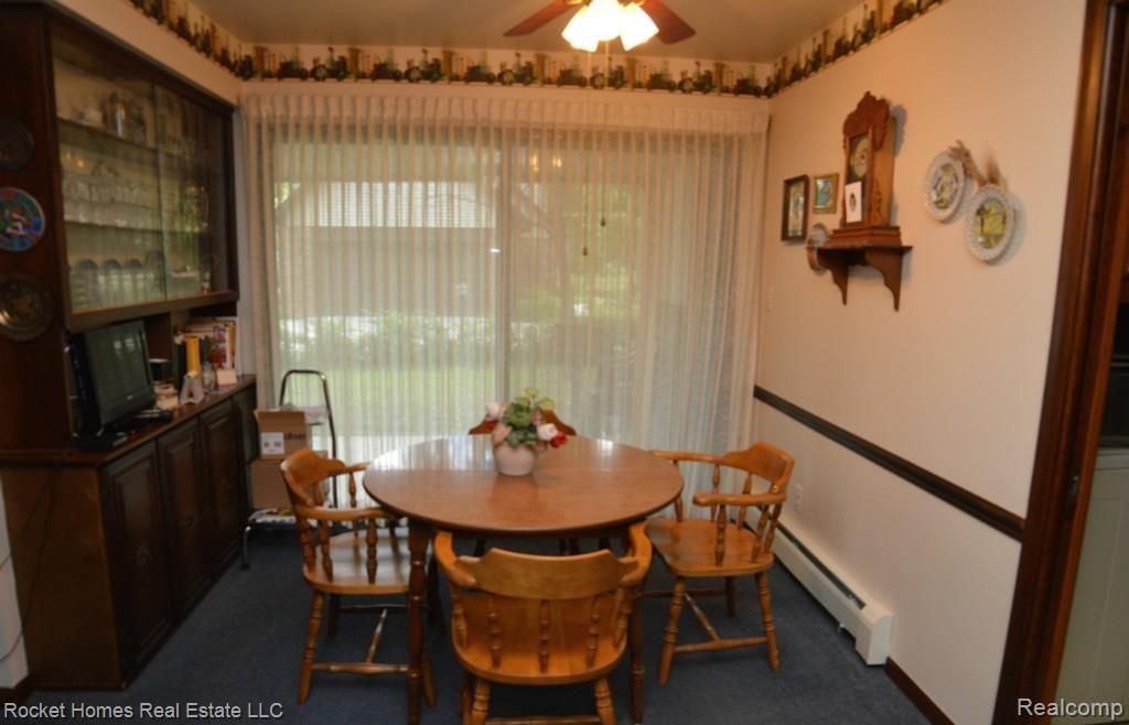 18440 Meridian Road Grosse Ile, MI 48138 - Photo 10 of 41 DSC_0183.jpg