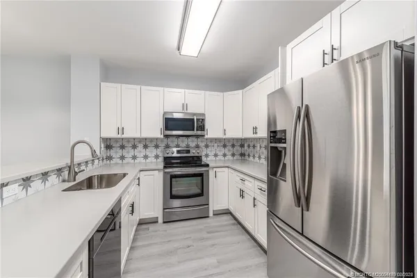 $289,900 | 5012 Southeast Mariner Garden Circle, Unit B11, Stuart, FL 34997