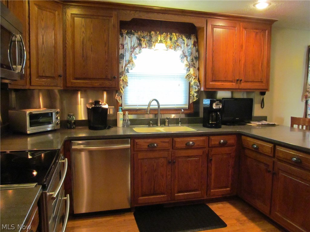 6779 Orchard Trail Road Northeast Canton, OH 44721 - Photo 2 of 35 Beautifully updated kitchen.