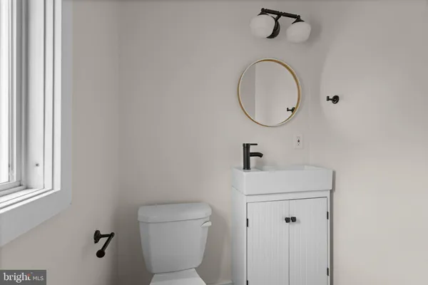 $1,900 | 2517 East Gordon Street, Philadelphia, PA 19125