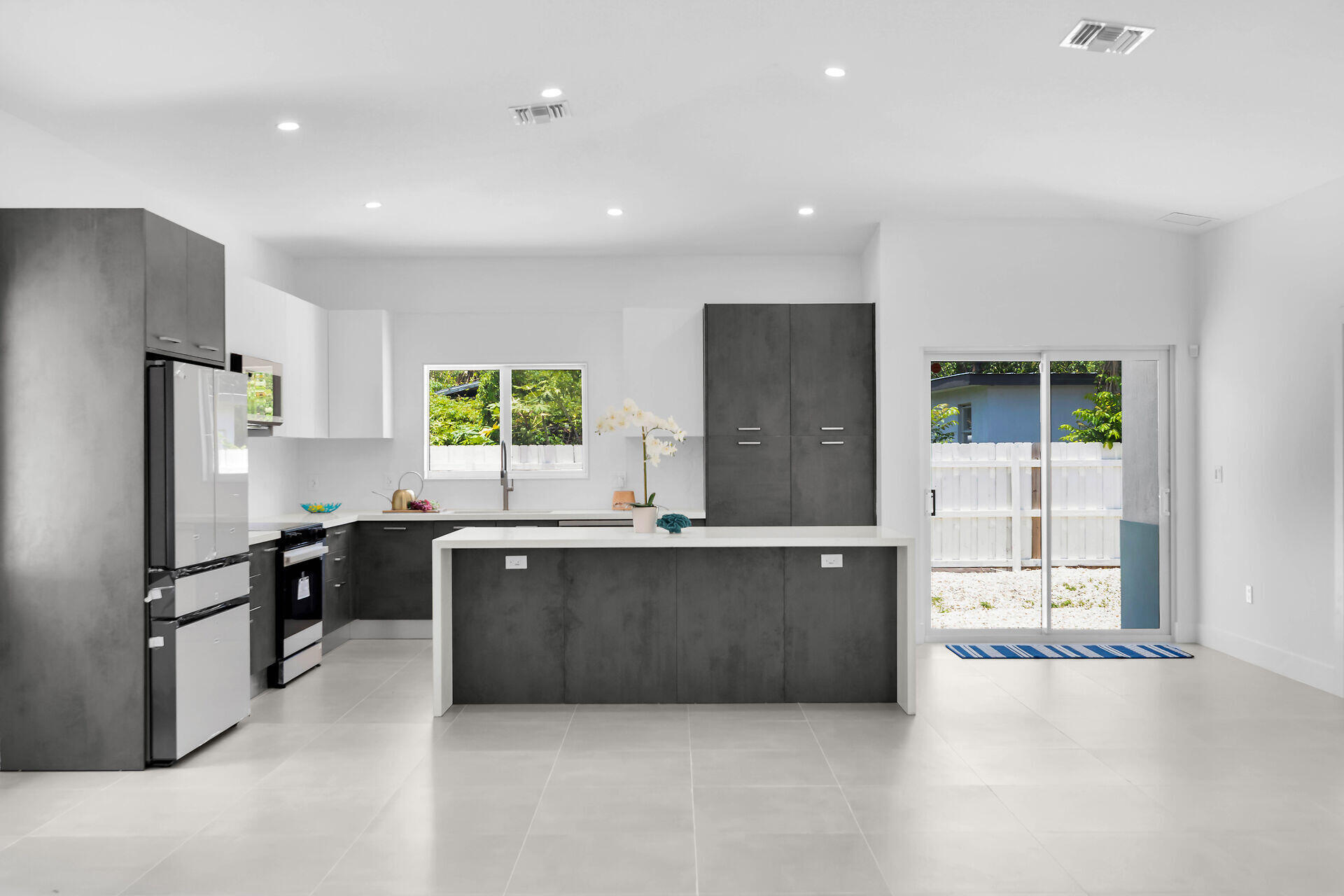 21 Tina Place Key Largo, FL 33037 - Photo 10 of 42 Kitchen