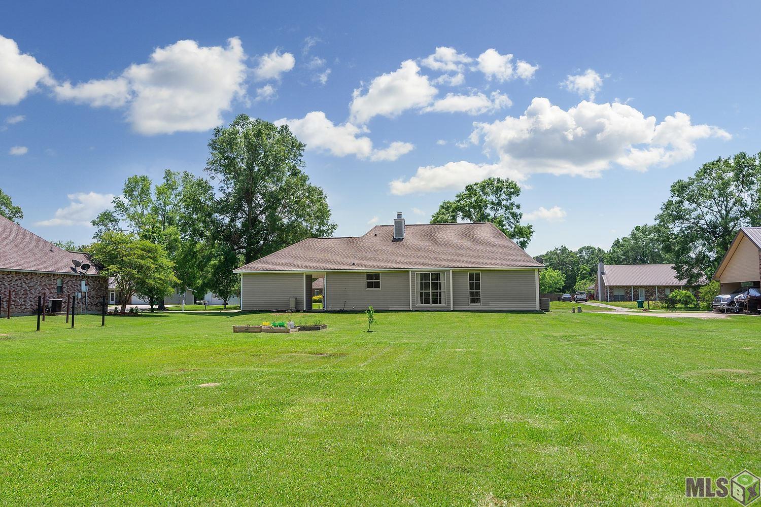 10607 Crossover Road Denham Springs, LA 70726 - Photo 13 of 13