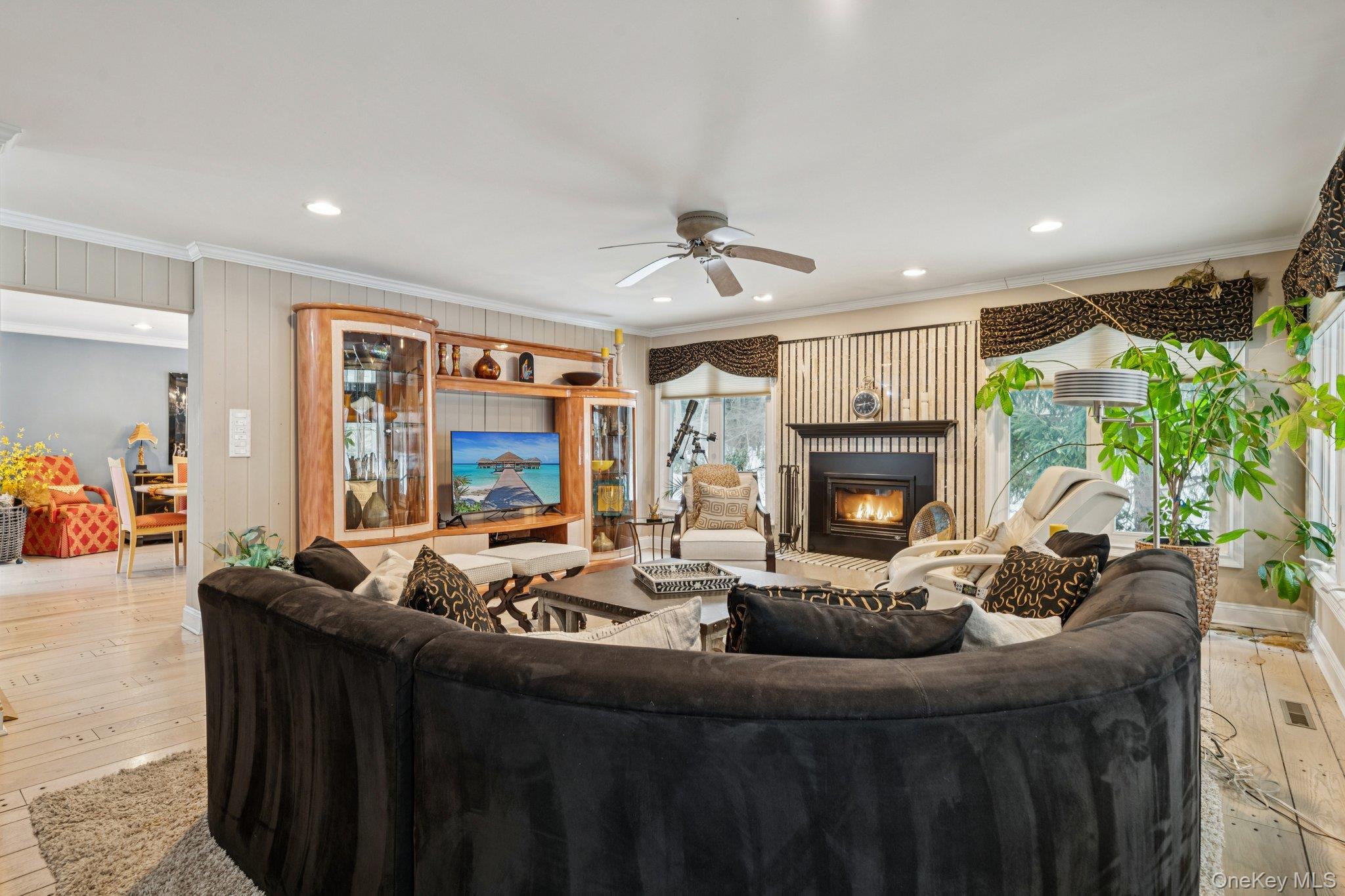 37 Bridle Path St. James, NY 11780 - Photo 13 of 38