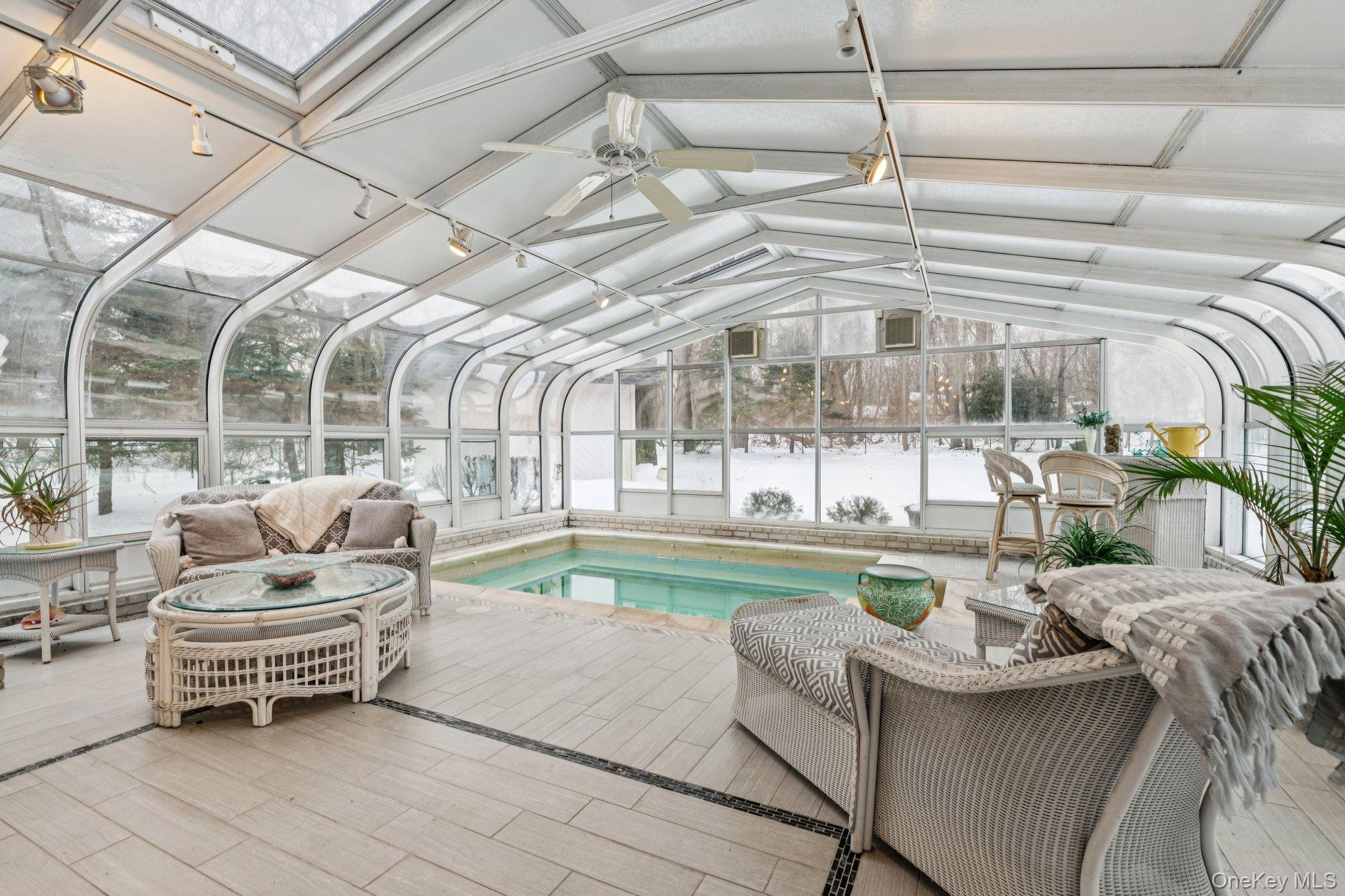 37 Bridle Path St. James, NY 11780 - Photo 18 of 38