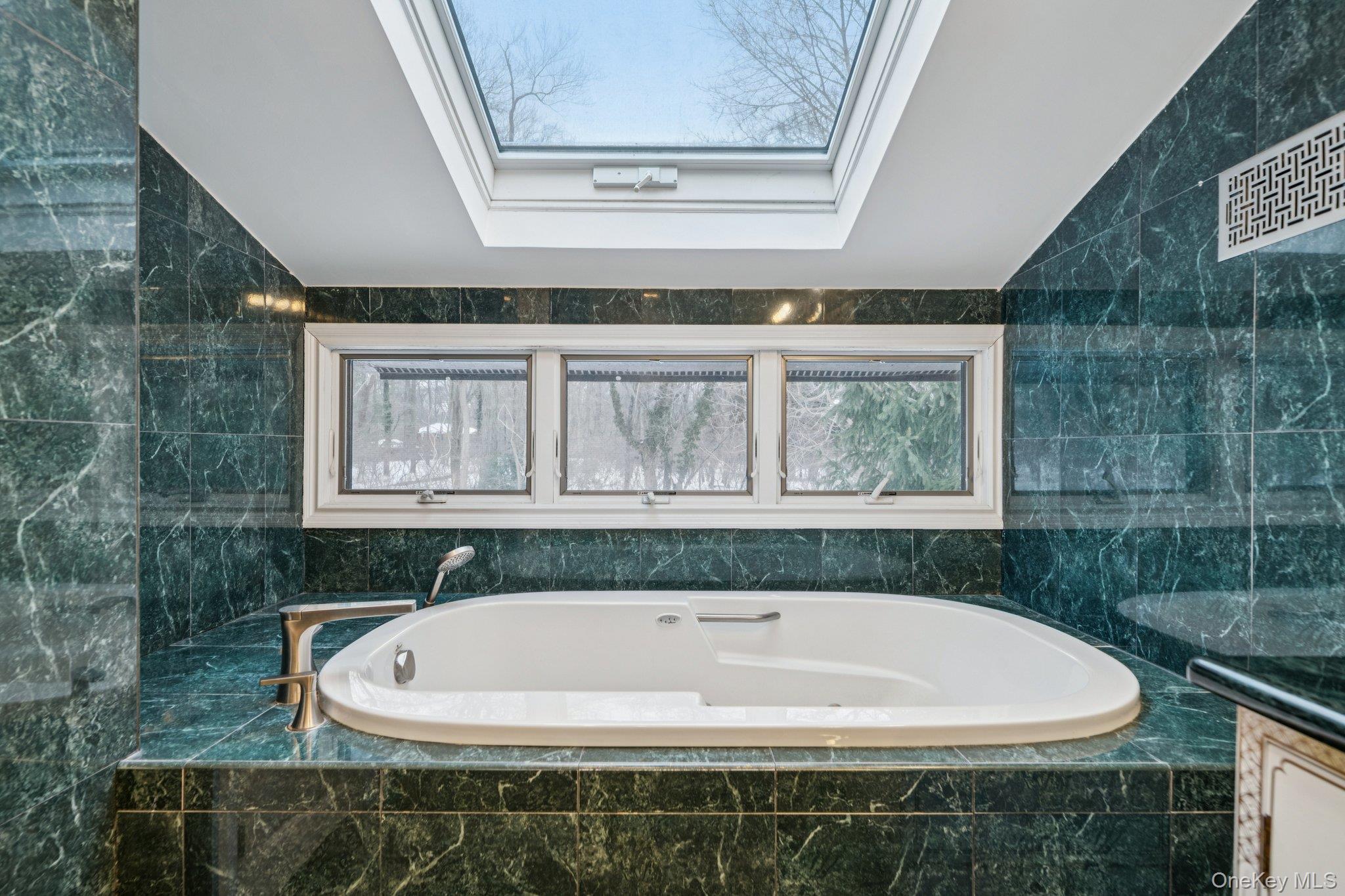 37 Bridle Path St. James, NY 11780 - Photo 27 of 38