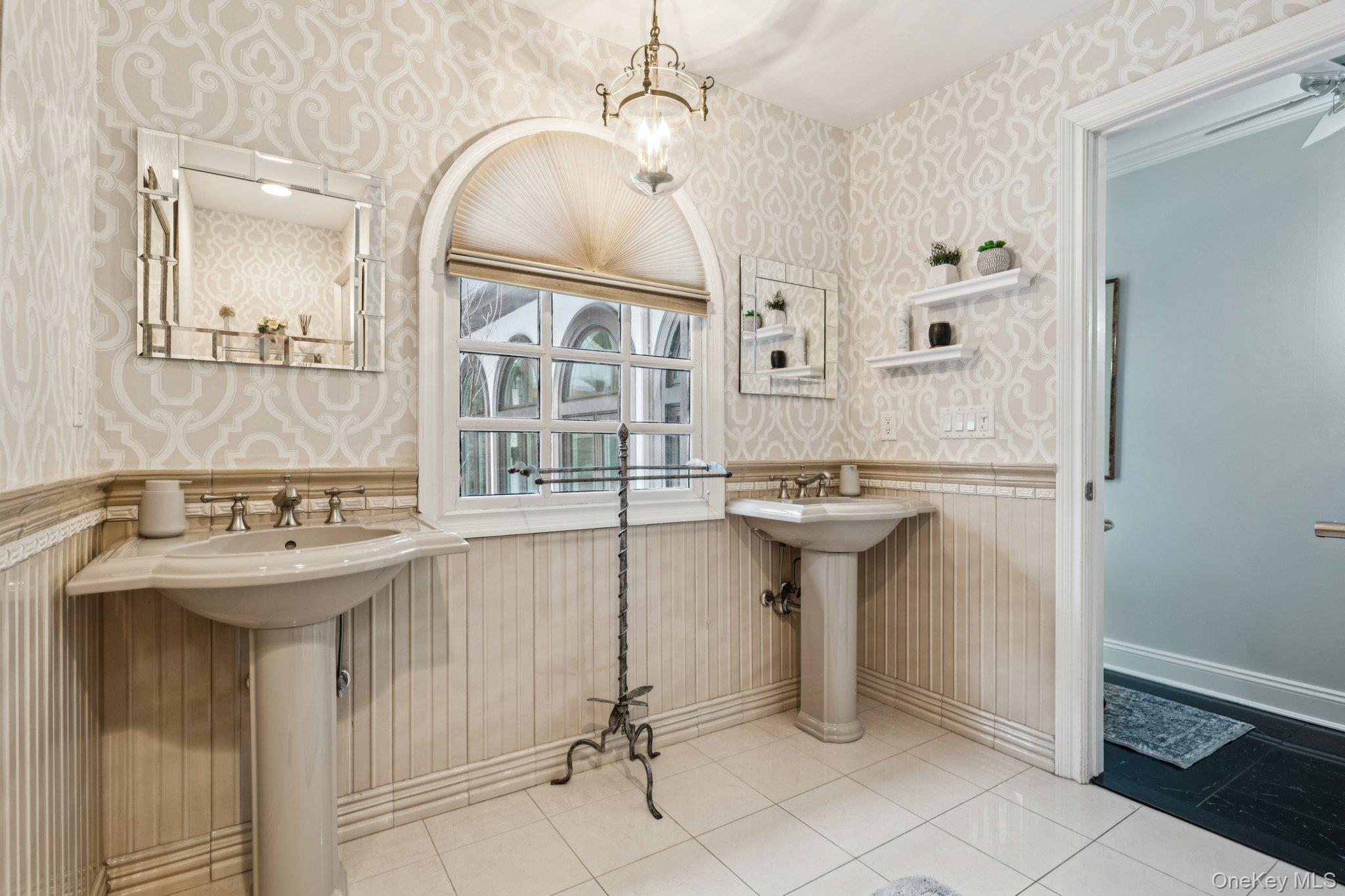 37 Bridle Path St. James, NY 11780 - Photo 32 of 38