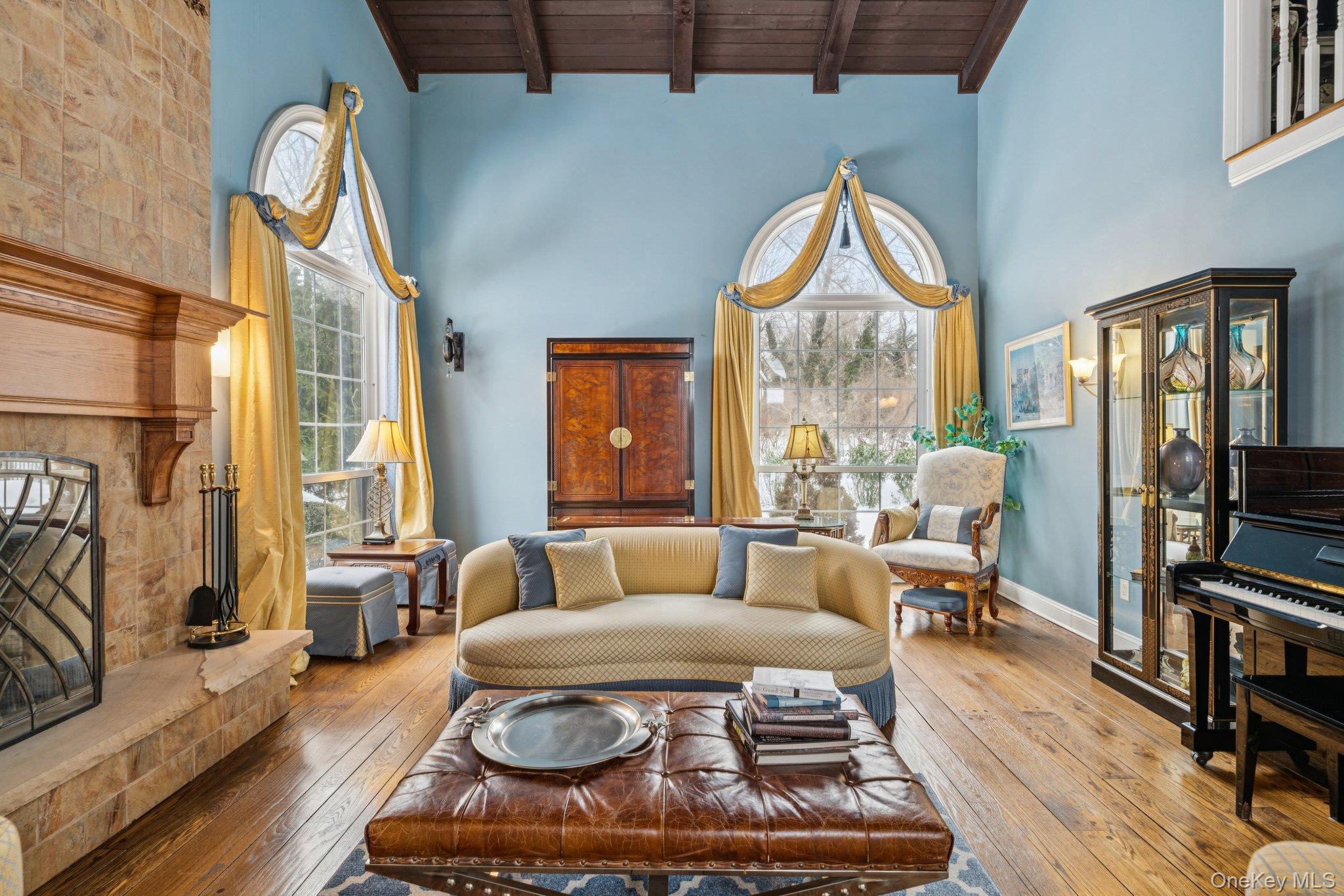 37 Bridle Path St. James, NY 11780 - Photo 8 of 38