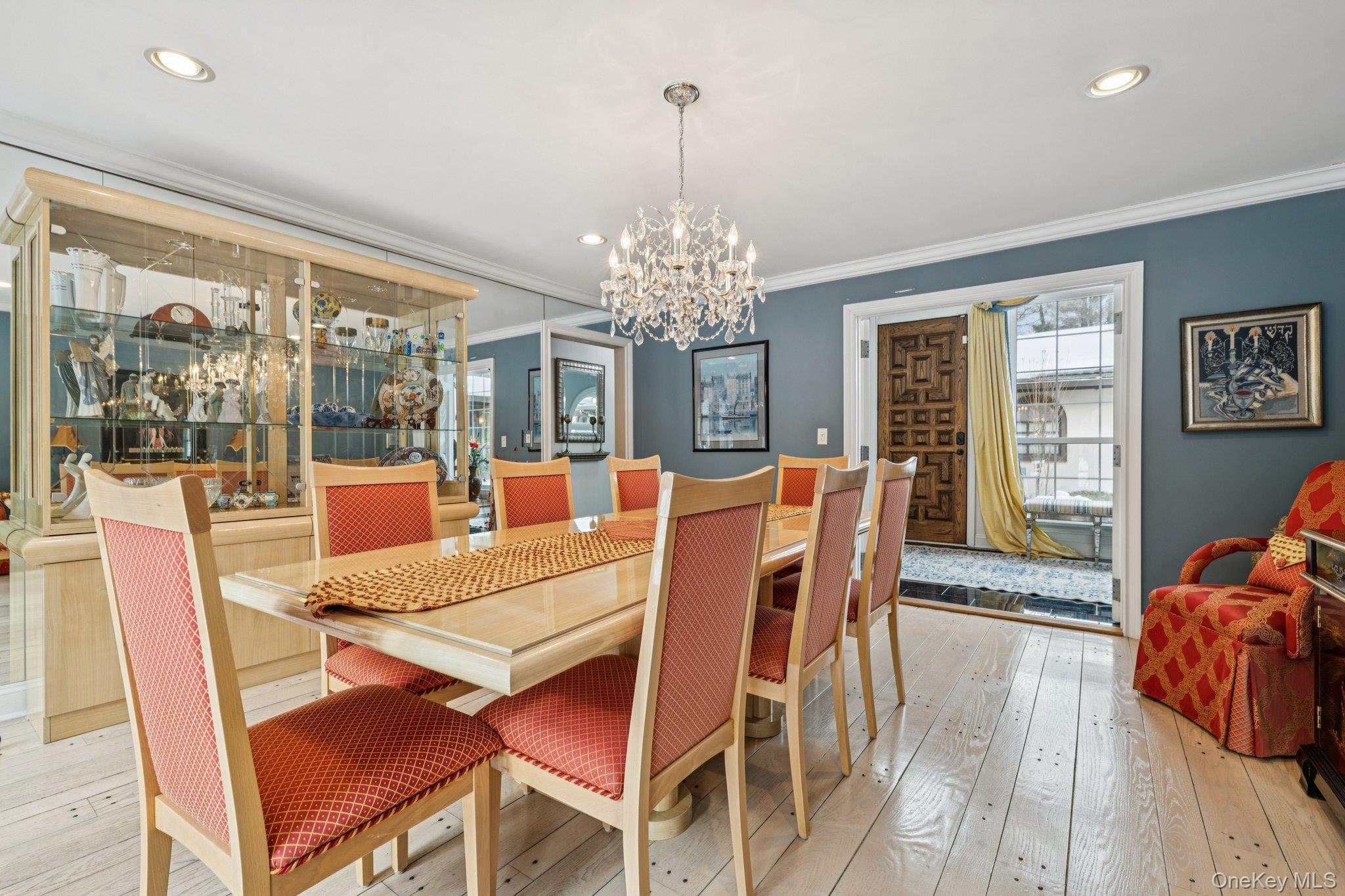 37 Bridle Path St. James, NY 11780 - Photo 10 of 38