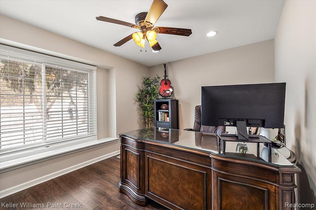 1824 North Adams Road Rochester Hills, MI 48306 - Photo 5 of 69 Gallery Image 5