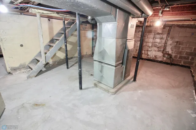 $107,000 | 1020 5th Avenue North, Wahpeton, ND 58075