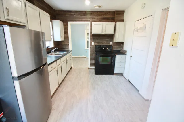 $107,000 | 1020 5th Avenue North, Wahpeton, ND 58075