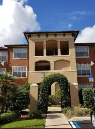 $127,000 | 5500 Metrowest Boulevard, Unit 304, Orlando, FL 32811