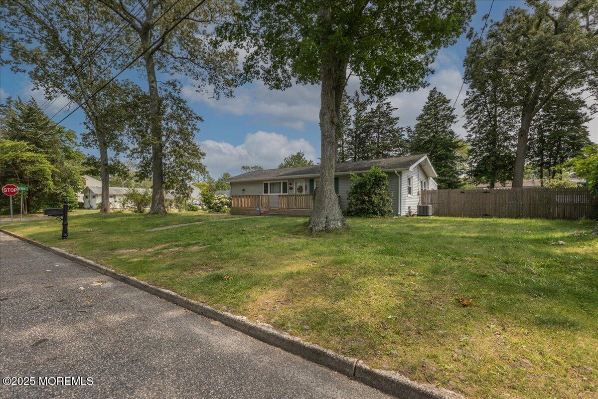 40 Dockage Road Bayville, NJ 08721 - Photo 15 of 64 23-40DockageRd_0023